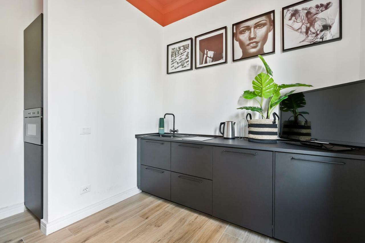 Modern And Cozy Apt In Porta Romana Milaan Buitenkant foto